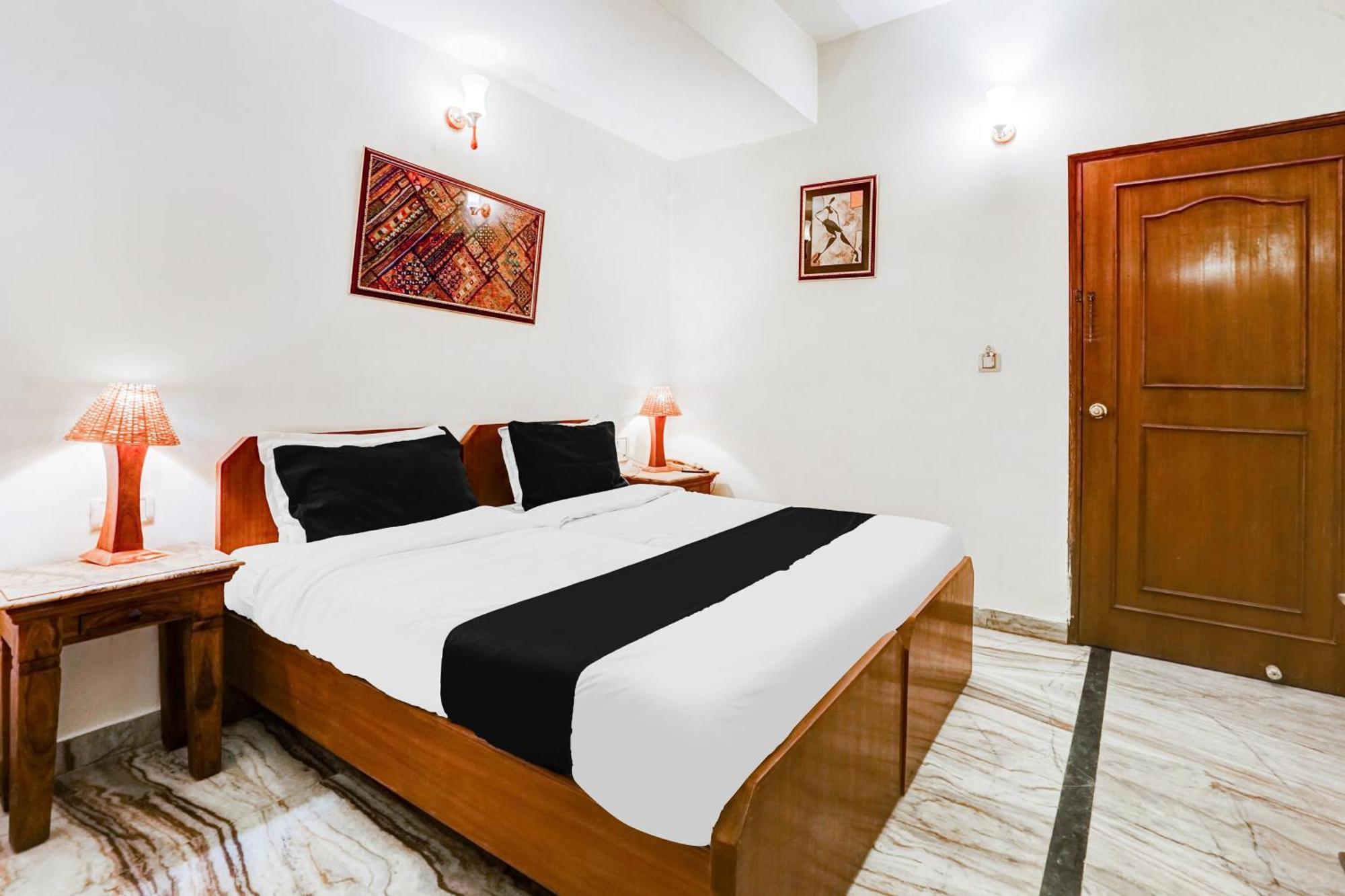 Super Hotel O Sansarchandra Road Formerly Luna Rosa ジャイプール エクステリア 写真