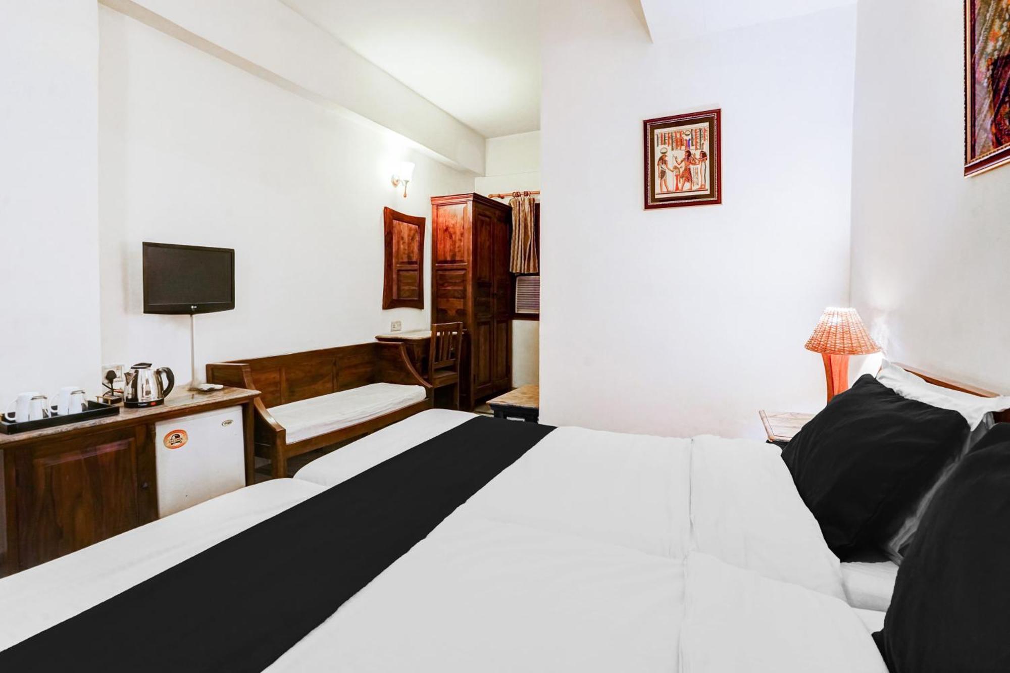 Super Hotel O Sansarchandra Road Formerly Luna Rosa ジャイプール エクステリア 写真