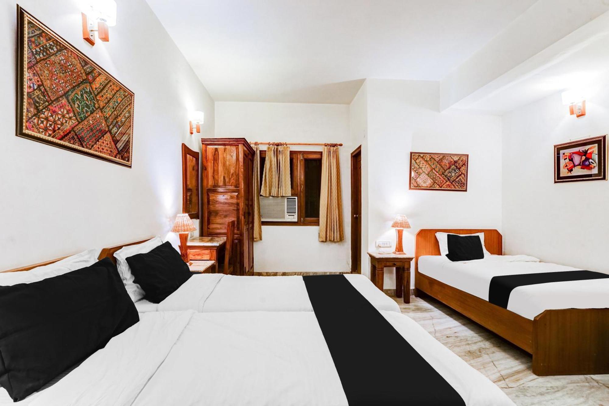 Super Hotel O Sansarchandra Road Formerly Luna Rosa ジャイプール エクステリア 写真