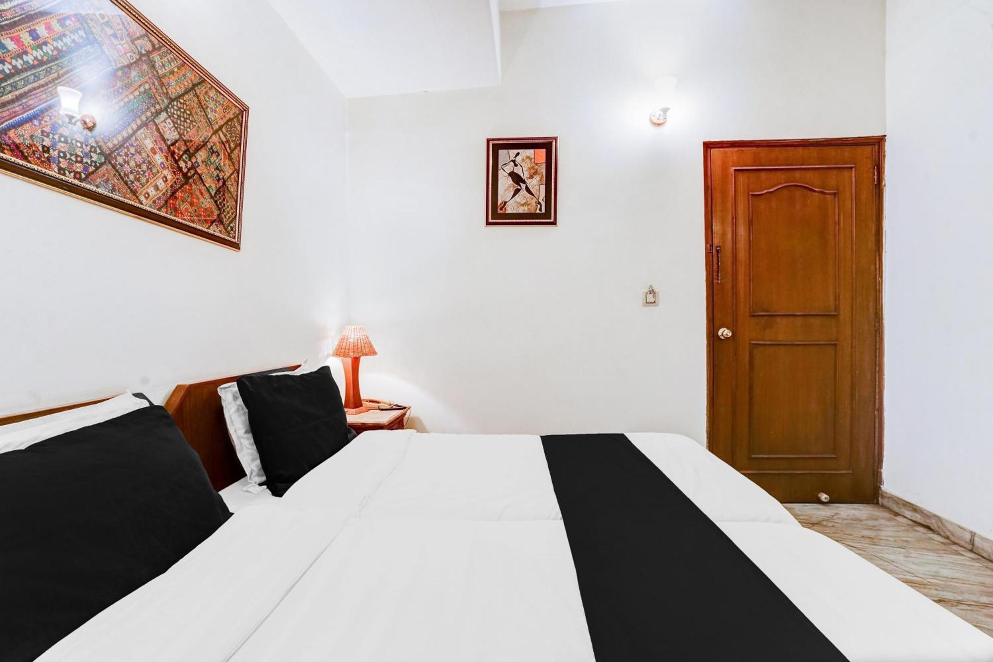Super Hotel O Sansarchandra Road Formerly Luna Rosa ジャイプール エクステリア 写真