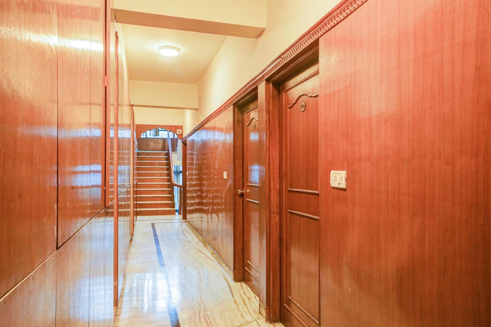 Super Hotel O Sansarchandra Road Formerly Luna Rosa ジャイプール エクステリア 写真