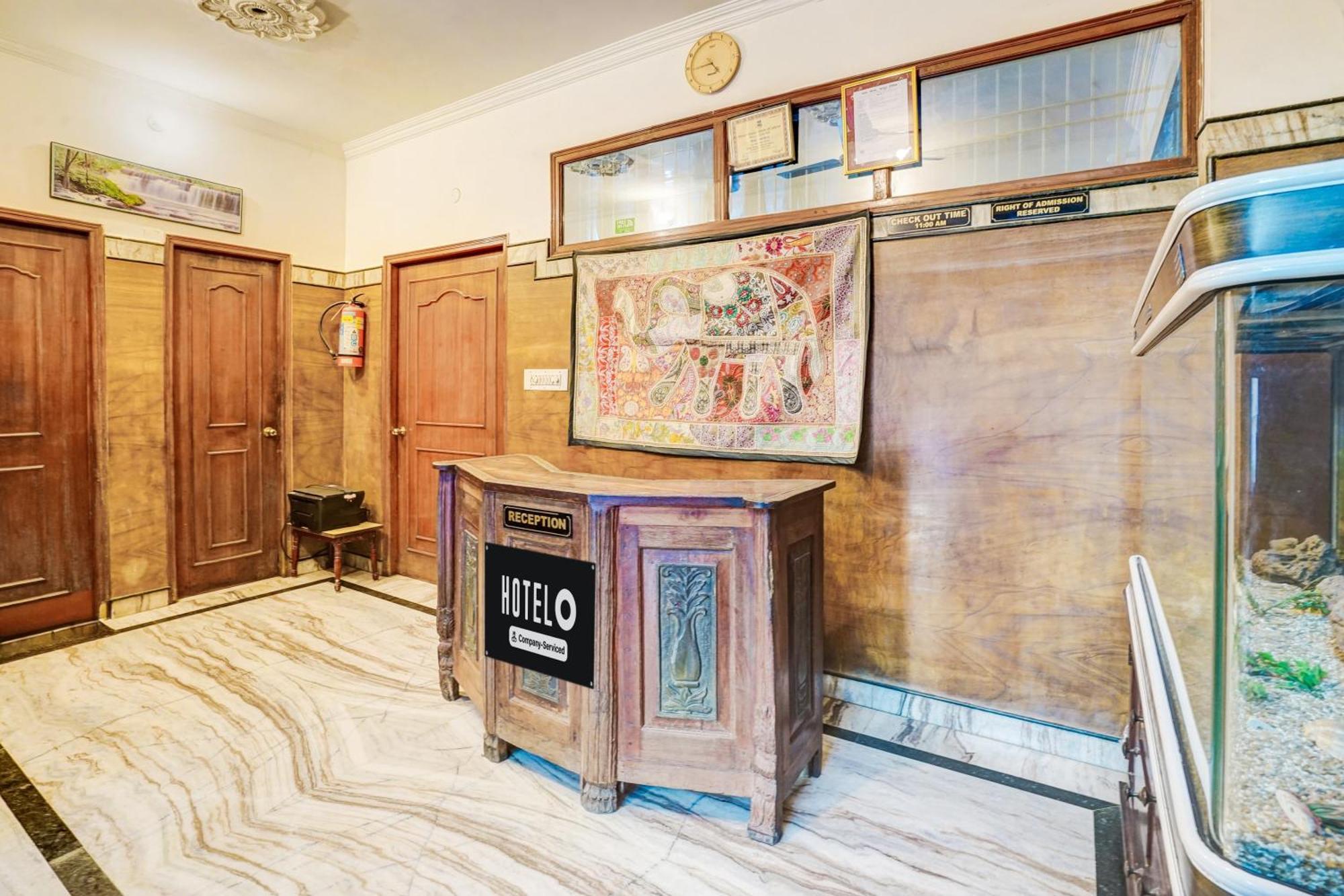 Super Hotel O Sansarchandra Road Formerly Luna Rosa ジャイプール エクステリア 写真